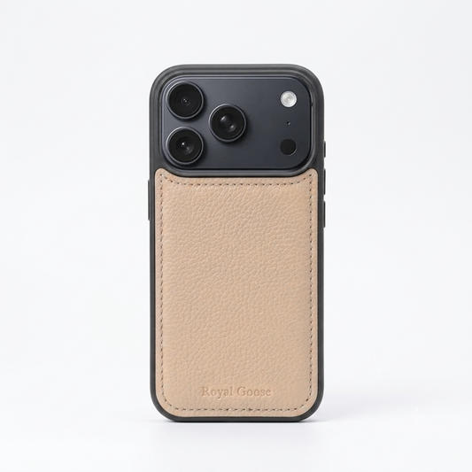 Classic iPhone 17 Pro Case - Nude